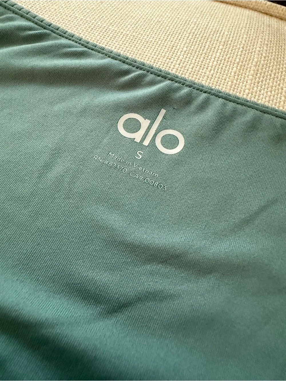 Alo Blissful Henley Crop Women's Soft Seagrass Button-Front